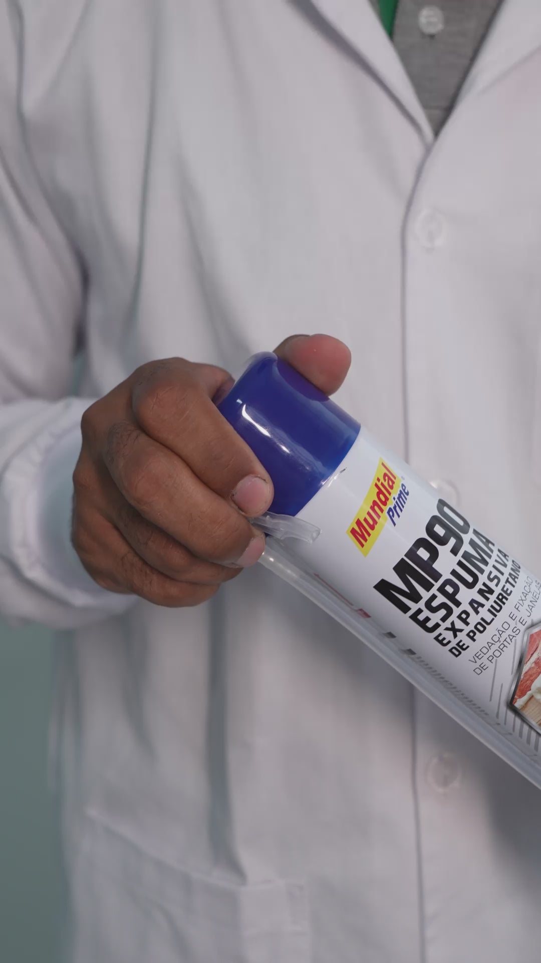 Vídeo da Espuma Expansiva de Poliuretano Mundial Prime 430ml